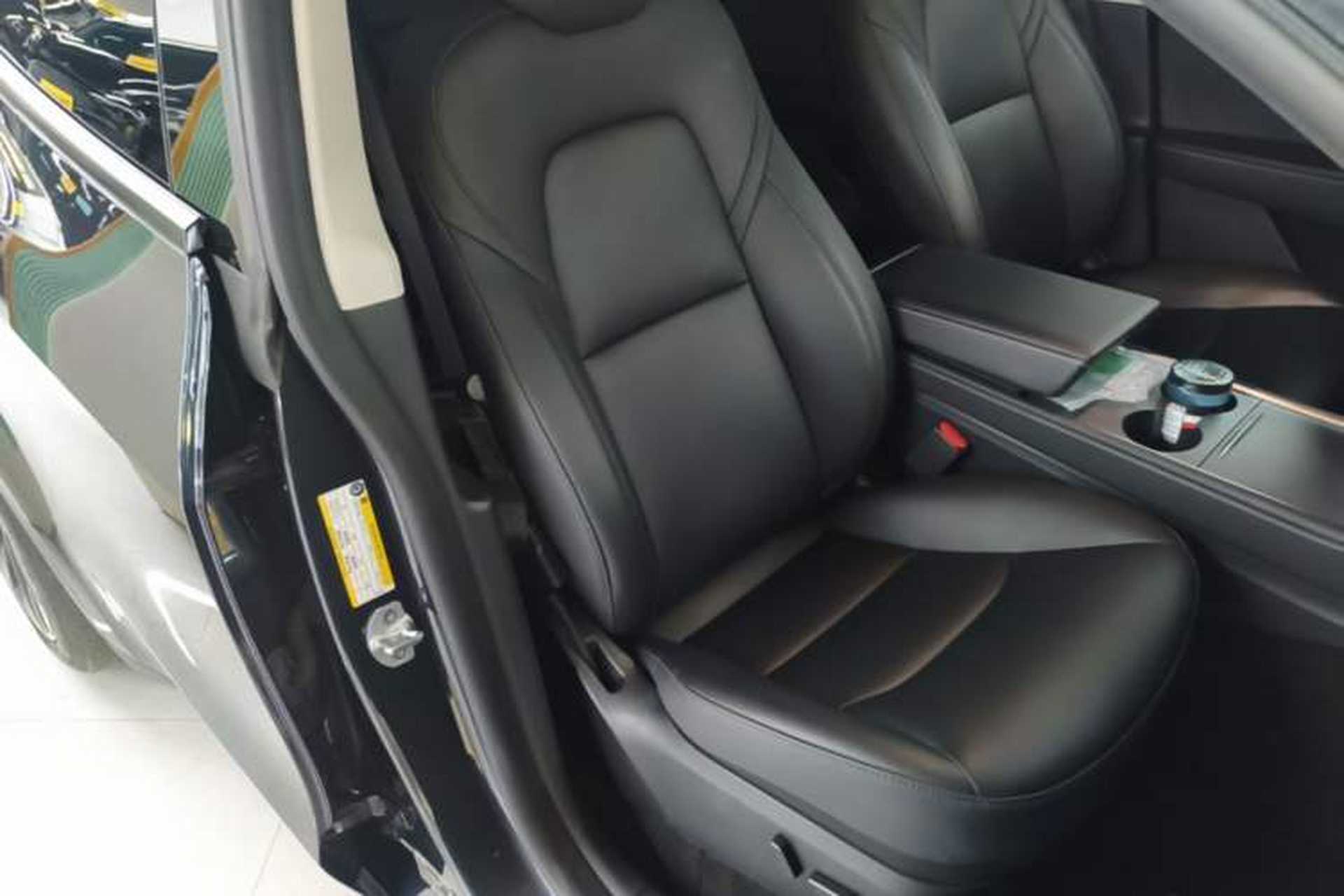 Used Tesla Model Y 2024 Rear-Wheel-Drive Version Right Front Seat