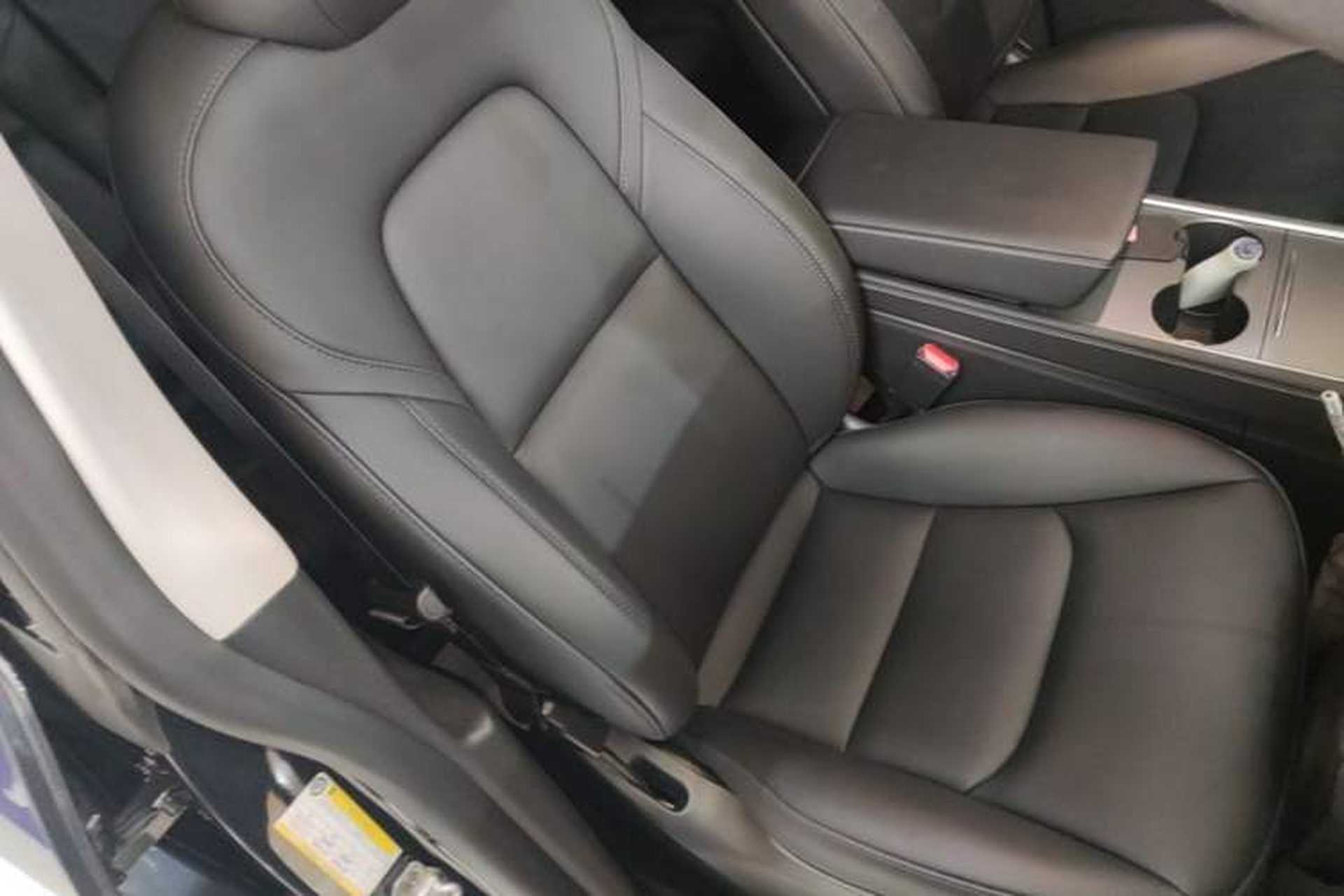 Used Tesla Model Y 2024 Rear-Wheel-Drive Version Right Front Seat