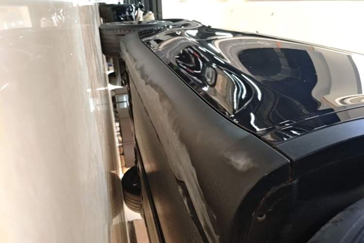 Used Tesla Model Y 2024 Rear-Wheel-Drive Version Right Side Sill