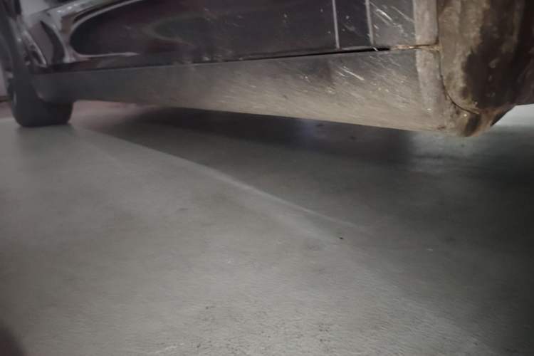 Used Tesla Model Y 2024 Rear-Wheel-Drive Version Right Side Sill