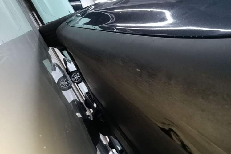 Used Tesla Model Y 2024 Rear-Wheel-Drive Version Right Side Sill