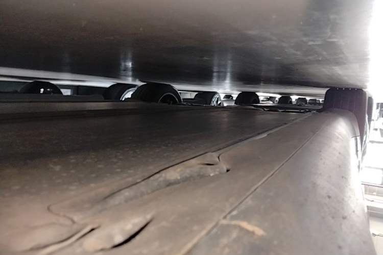 Used Tesla Model Y 2024 Rear-Wheel-Drive Version Right Side Sill