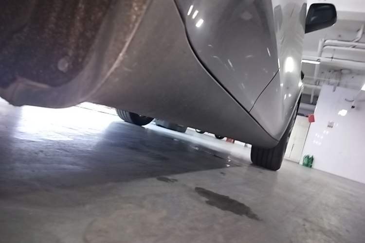 Used Tesla Model Y 2024 Rear-Wheel-Drive Version Right Side Sill