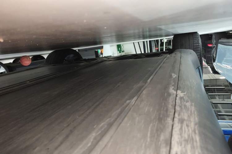 Used Tesla Model Y 2024 Rear-Wheel-Drive Version Right Side Sill