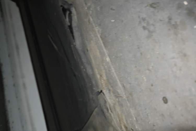 Used Tesla Model Y 2024 Rear-Wheel-Drive Version Right Side Sill