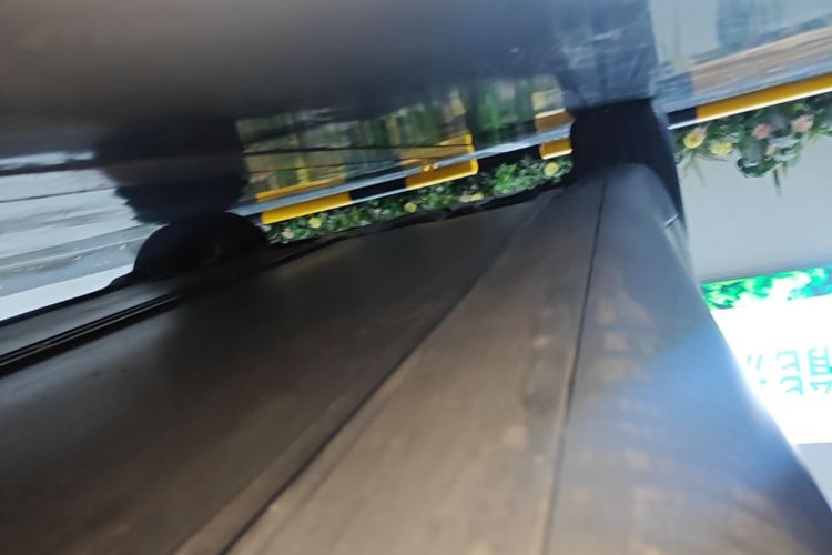 Used Tesla Model Y 2024 Rear-Wheel-Drive Version Right Side Sill