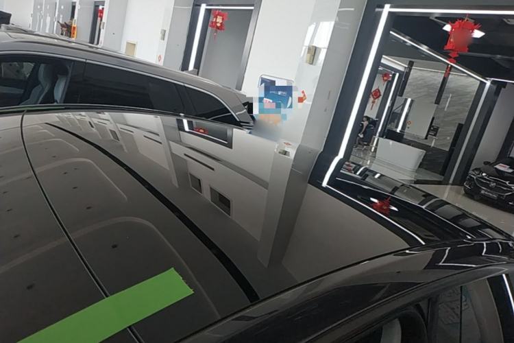 Used Tesla Model Y 2024 Rear-Wheel-Drive Version Roof