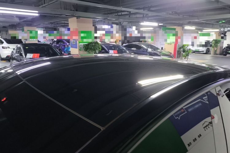 Used Tesla Model Y 2024 Rear-Wheel-Drive Version Roof