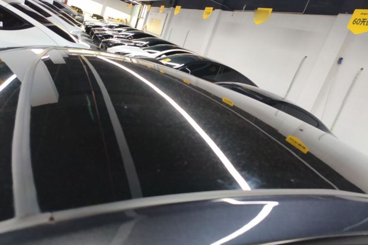 Used Tesla Model Y 2024 Rear-Wheel-Drive Version Roof
