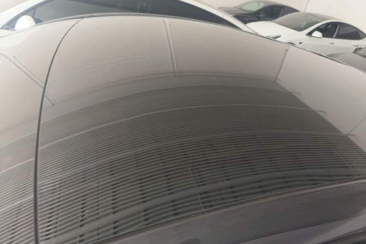 Used Tesla Model Y 2024 Long-Range All-Wheel-Drive Version Roof