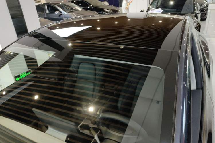 Used Tesla Model Y 2024 Rear-Wheel-Drive Version Roof