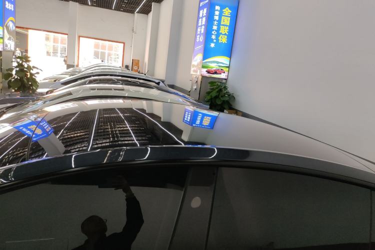 Used Tesla Model Y 2024 Rear-Wheel-Drive Version Roof
