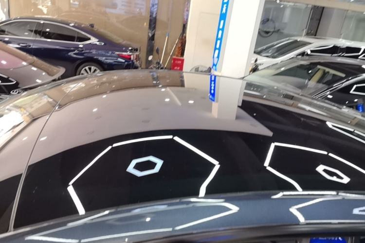 Used Tesla Model Y 2024 Rear-Wheel-Drive Version Roof