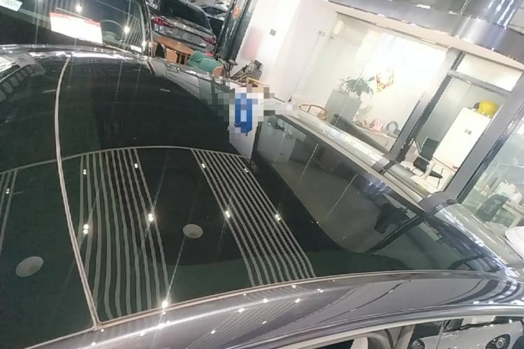 Used Tesla Model Y 2024 Rear-Wheel-Drive Version Roof