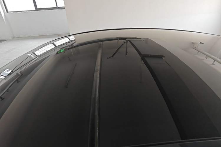 Used Tesla Model Y 2024 Rear-Wheel-Drive Version Roof
