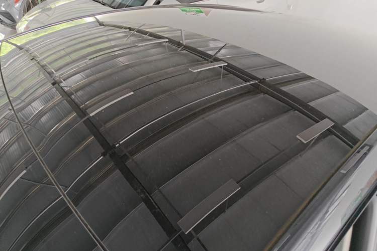Used Tesla Model Y 2024 Rear-Wheel-Drive Version Roof