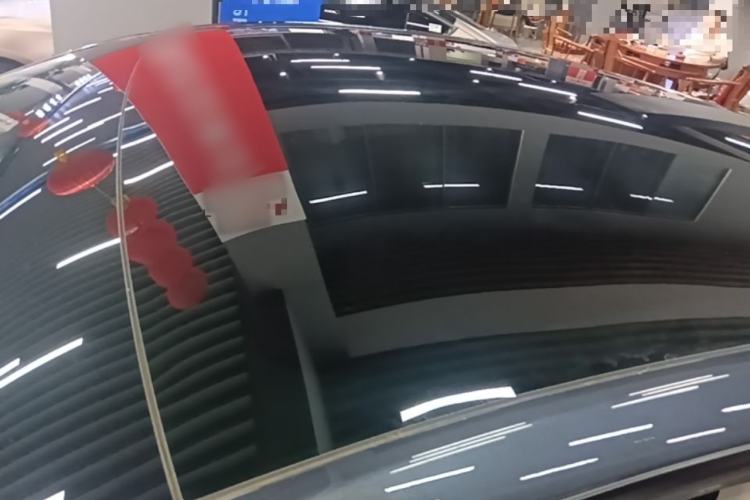 Used Tesla Model Y 2024 Rear-Wheel-Drive Version Roof