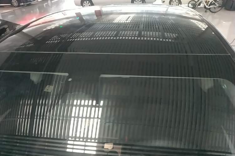 Used Tesla Model Y 2024 Rear-Wheel-Drive Version Roof