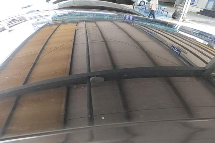 Used Tesla Model Y 2024 Rear-Wheel-Drive Version Roof