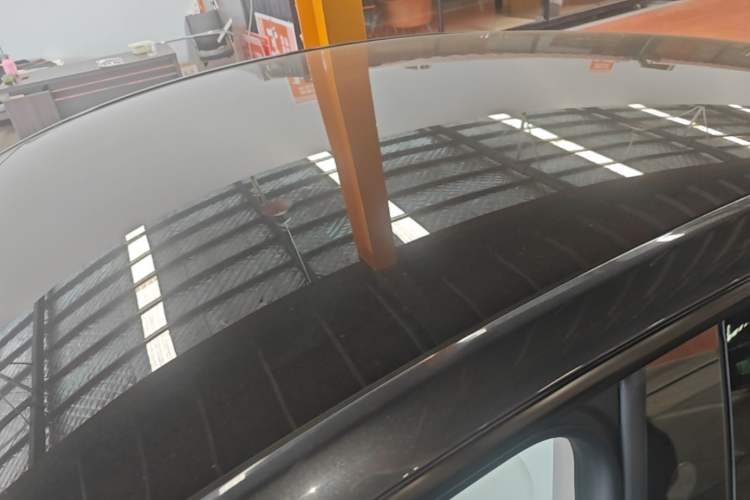 Used Tesla Model Y 2024 Rear-Wheel-Drive Version Roof