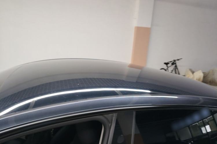 Used Tesla Model Y 2024 Rear-Wheel-Drive Version Roof