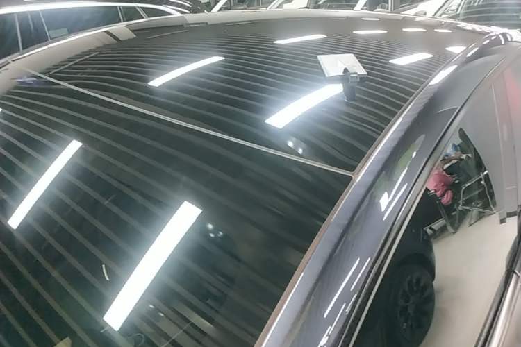 Used Tesla Model Y 2024 Long-Range All-Wheel-Drive Version Roof