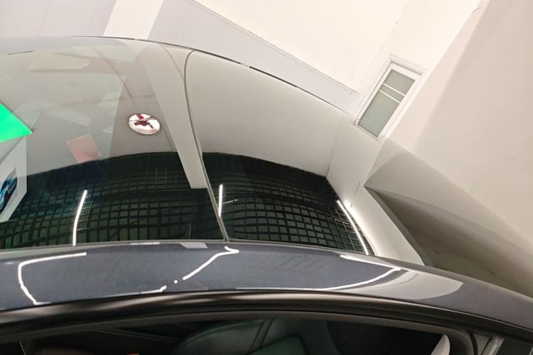 Used Tesla Model Y 2024 Rear-Wheel-Drive Version Roof