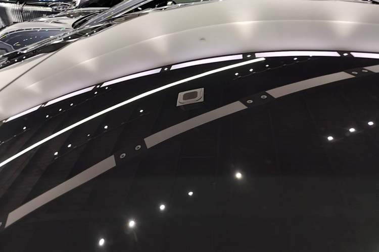 Used Tesla Model Y 2024 Rear-Wheel-Drive Version Roof