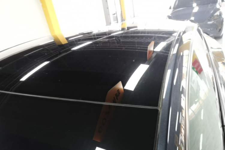 Used Tesla Model Y 2024 Rear-Wheel-Drive Version Roof
