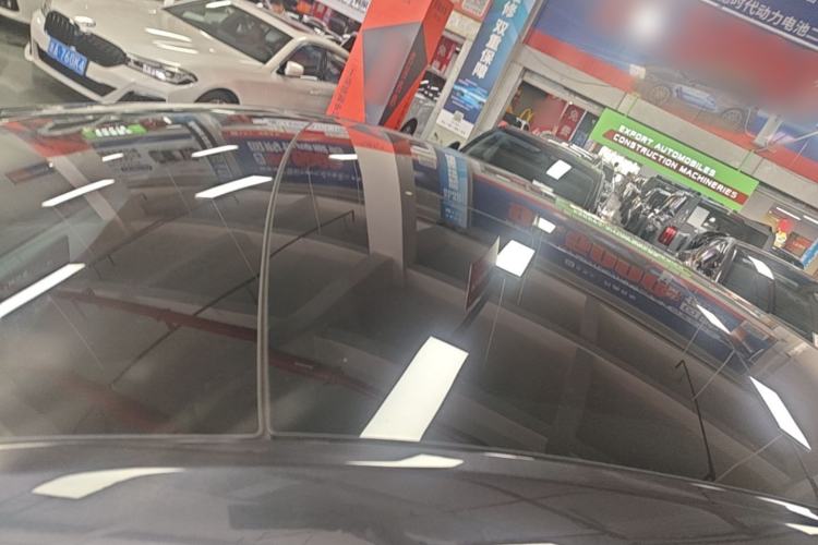 Used Tesla Model Y 2024 Rear-Wheel-Drive Version Roof