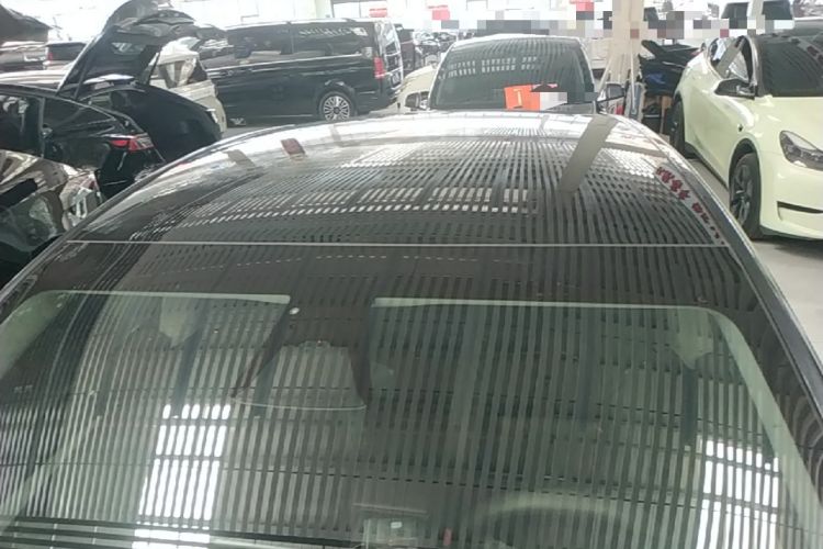 Used Tesla Model Y 2024 Rear-Wheel-Drive Version Roof