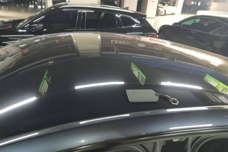 Used Tesla Model Y 2024 Rear-Wheel-Drive Version Roof