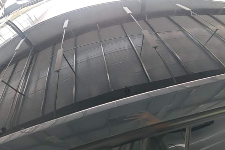 Used Tesla Model Y 2024 Rear-Wheel-Drive Version Roof
