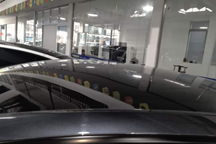 Used Tesla Model Y 2024 Rear-Wheel-Drive Version Roof