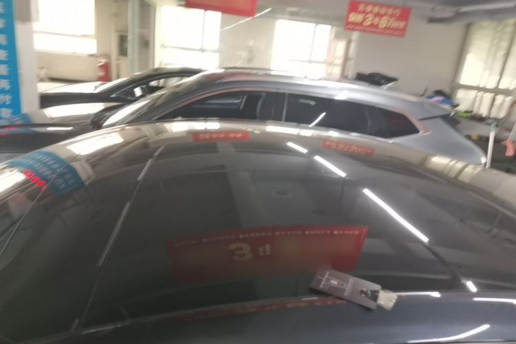 Used Tesla Model Y 2024 Rear-Wheel-Drive Version Roof