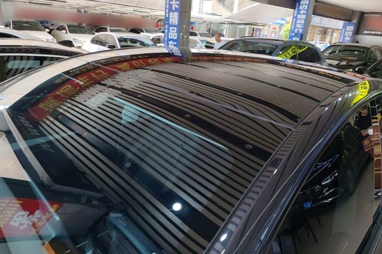 Used Tesla Model Y 2024 Rear-Wheel-Drive Version Roof
