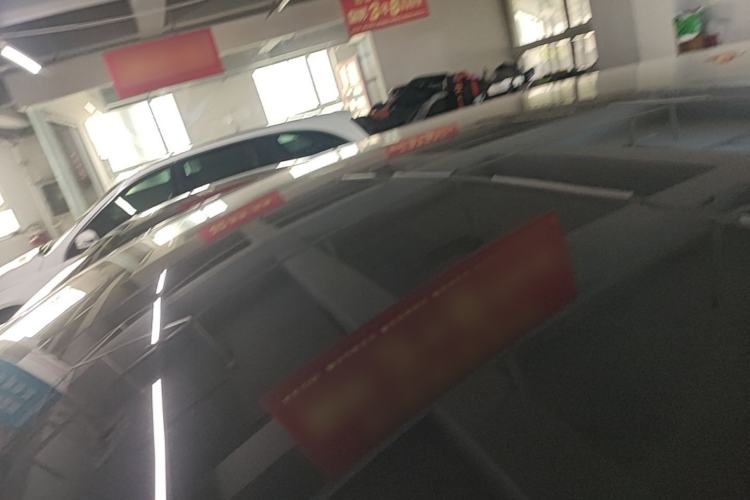 Used Tesla Model Y 2024 Rear-Wheel-Drive Version Roof