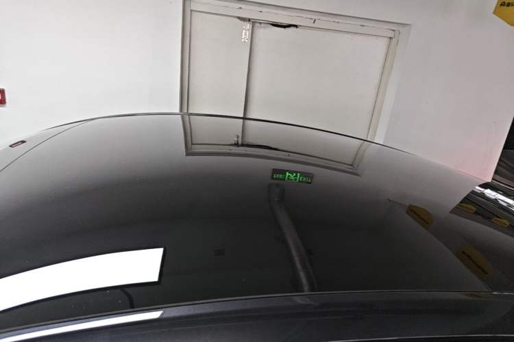 Used Tesla Model Y 2024 Rear-Wheel-Drive Version Roof