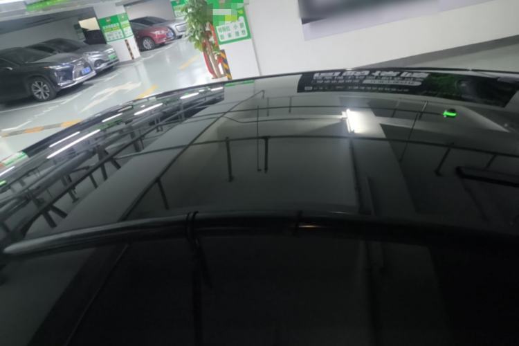 Used Tesla Model Y 2024 Rear-Wheel-Drive Version Roof
