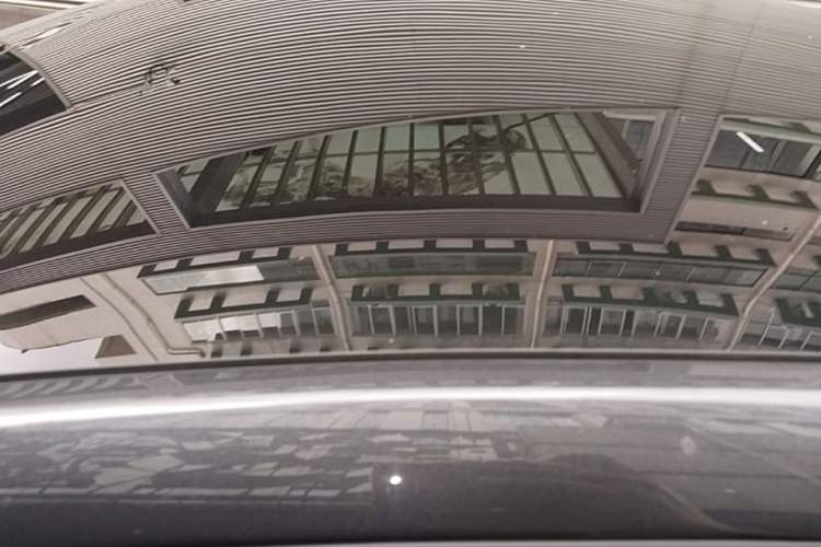 Used Tesla Model Y 2024 Rear-Wheel-Drive Version Roof