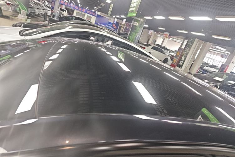 Used Tesla Model Y 2024 Rear-Wheel-Drive Version Roof
