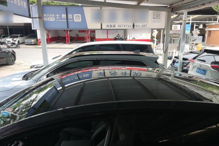 Used Tesla Model Y 2024 Rear-Wheel-Drive Version Roof