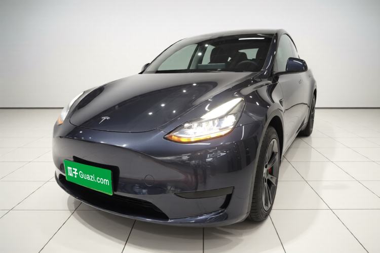Tesla Model Y 2024 Rear-Wheel-Drive Version