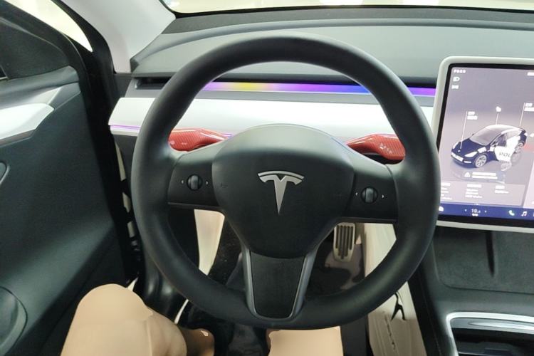 Used Tesla Model Y 2024 Rear-Wheel-Drive Version Steering Wheel