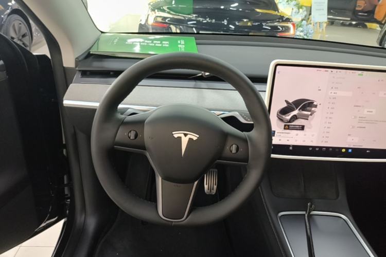 Used Tesla Model Y 2024 Rear-Wheel-Drive Version Steering Wheel