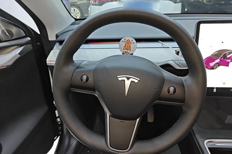 Used Tesla Model Y 2024 Rear-Wheel-Drive Version Steering Wheel