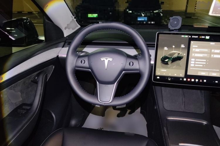 Used Tesla Model Y 2024 Rear-Wheel-Drive Version Steering Wheel