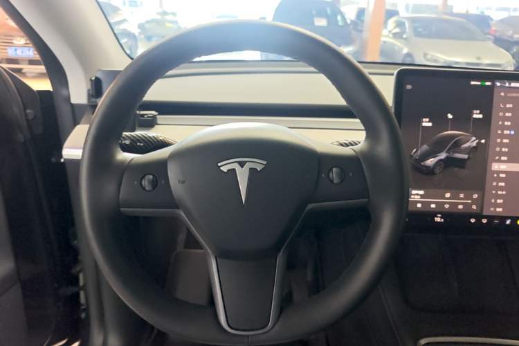 Used Tesla Model Y 2024 Rear-Wheel-Drive Version Steering Wheel