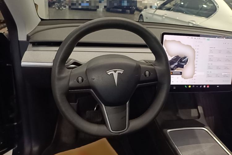 Used Tesla Model Y 2024 Rear-Wheel-Drive Version Steering Wheel