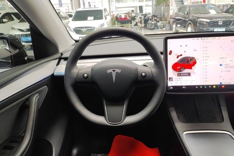 Used Tesla Model Y 2024 Rear-Wheel-Drive Version Steering Wheel